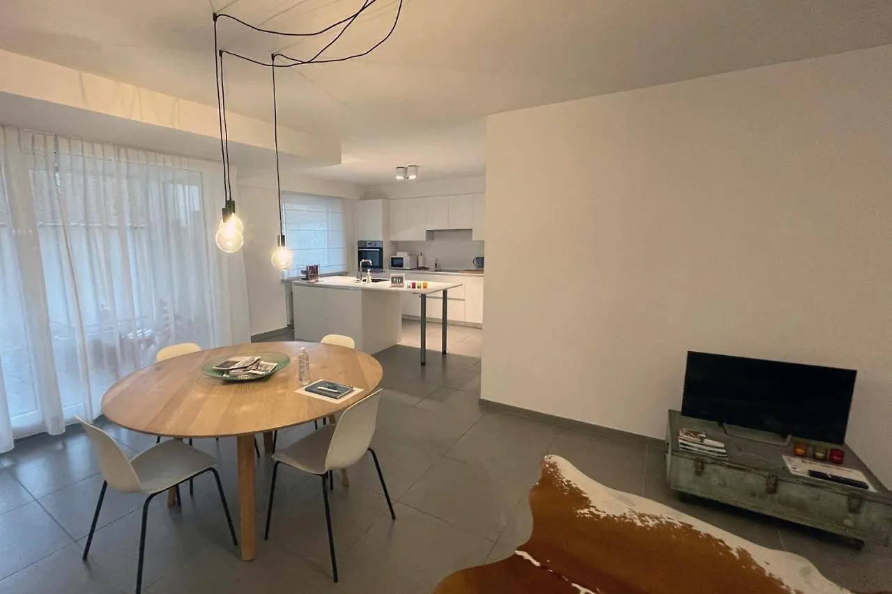 Apartment With Free Covered Parking - City Center Gent Belçika